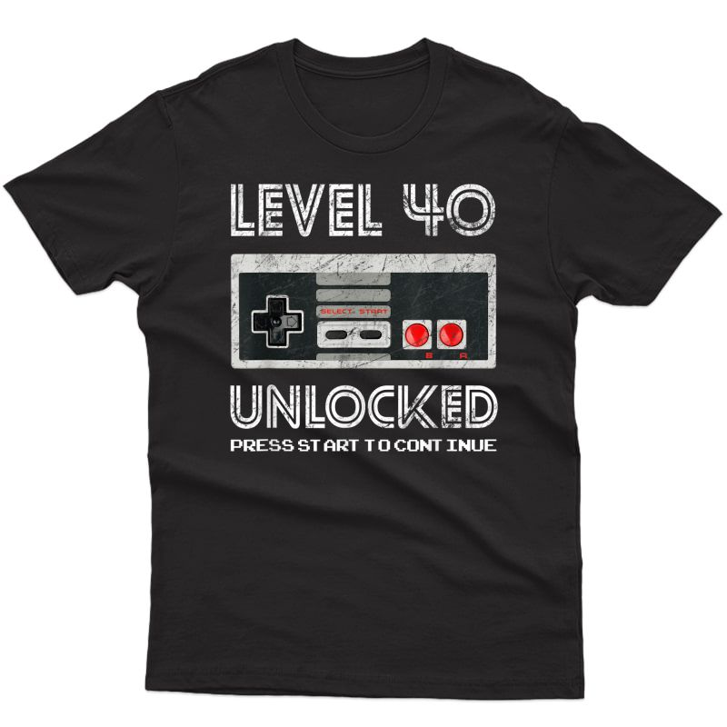 40 Year Old Fourty Birthday Gift Level 40 Unlocked Gamer T-shirt